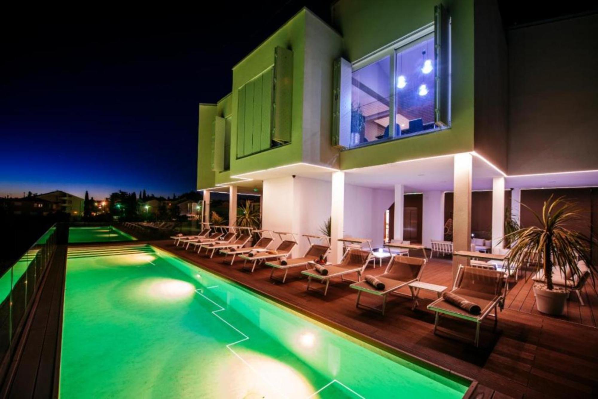 Dedaj - Almaro Apartament *