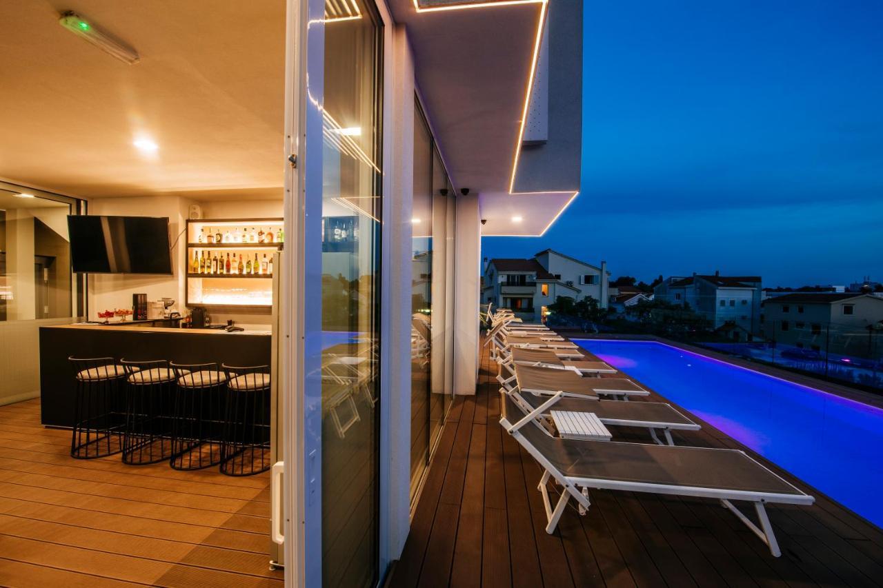 Dedaj - Almaro Apartment